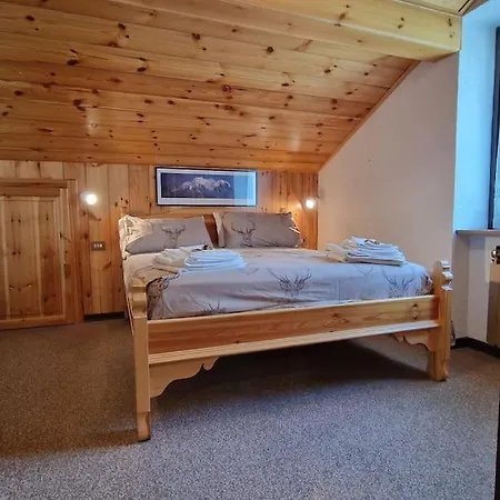 Le Grenier Du Géant Appartement Courmayeur