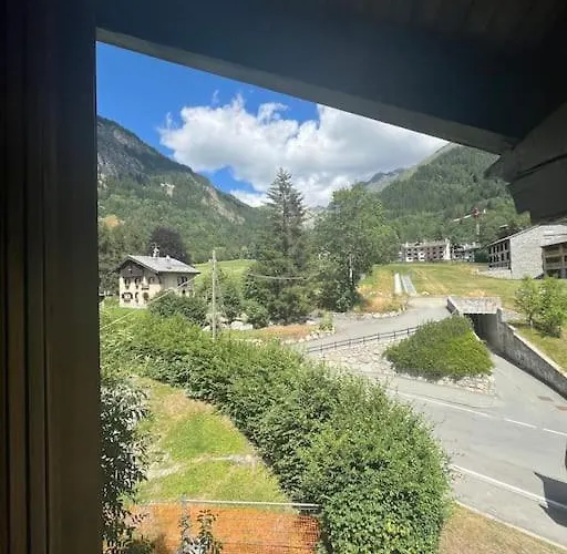 Le Grenier Du Geant Appartement